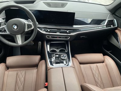 2025 BMW X5 thumbnail 12