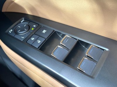 2023 Lexus NX — миниатюра 42