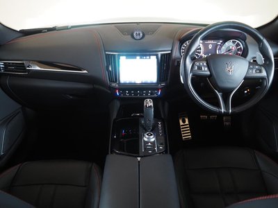 MASERATI LEVANTE - 6