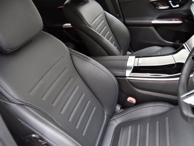 MERCEDES-BENZ GLC - 10