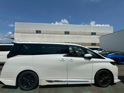 TOYOTA VELLFIRE - 5