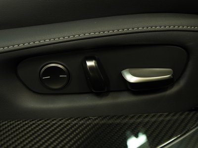 2023 Lexus LC — миниатюра 36