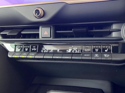 صورة مصغرة 49 لـ 2024 Toyota CROWN SPORT