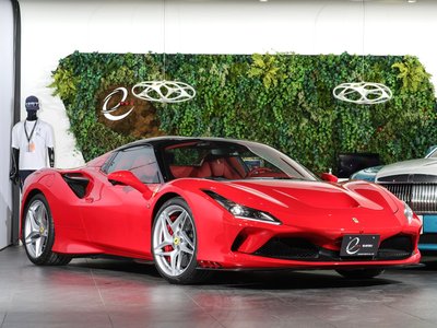 FERRARI F8 SPIDER - 1