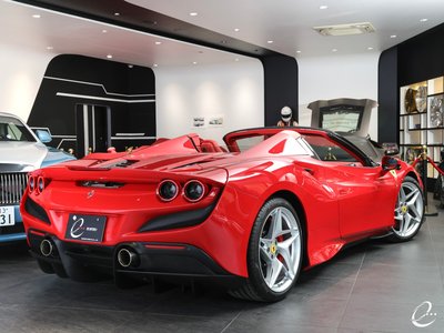 FERRARI F8 SPIDER - 8