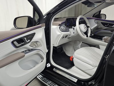 MERCEDES-BENZ EQS - 10