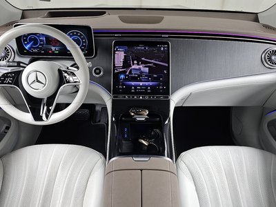 MERCEDES-BENZ EQS - 5