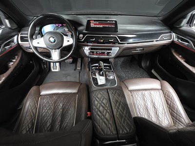 BMW 7 SERIES - 5