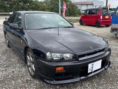 NISSAN SKYLINE