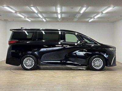 2025 Toyota ALPHARD — миниатюра 18