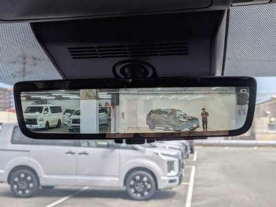 2025 Toyota ALPHARD — фото 6