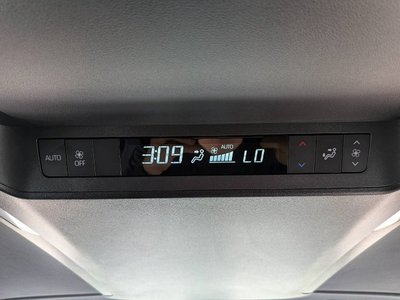 2025 Toyota ALPHARD — миниатюра 40