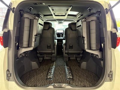 2025 Toyota ALPHARD 缩略图 15