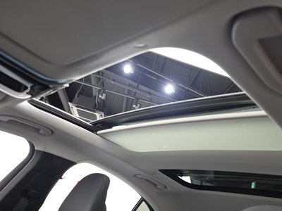 صورة مصغرة 24 لـ 2024 Mercedes-BENZ E-CLASS