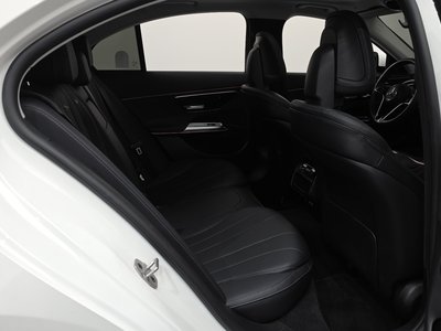 صورة مصغرة 17 لـ 2024 Mercedes-BENZ E-CLASS