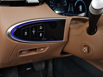 2021 Genesis GV70 — миниатюра 29