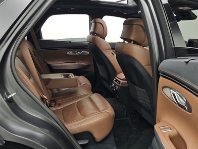 2021 Genesis GV70 — миниатюра 18