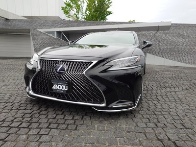 LEXUS LS - 6