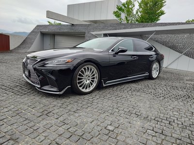 LEXUS LS - 2