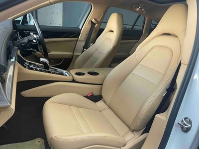 2018 Porsche PANAMERA 缩略图 32
