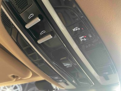2018 Porsche PANAMERA 照片 7