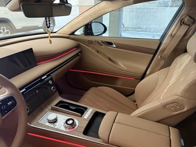 GENESIS G80 (RG3) - 8