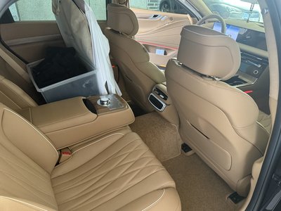GENESIS G80 (RG3) - 9