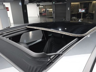 2022 AUDI SQ5 — миниатюра 25