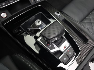 2022 AUDI SQ5 — миниатюра 12