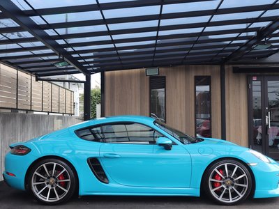 صورة 5 لـ 2017 Porsche 718