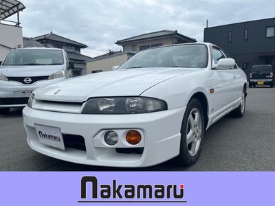 NISSAN SKYLINE COUPE