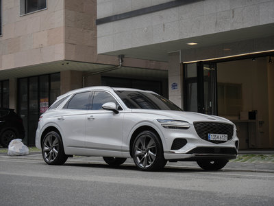 2025 Genesis GV70 photo 1