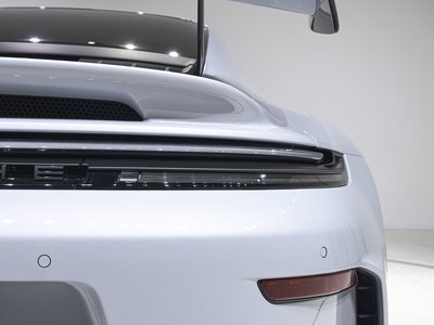 2026 Porsche 911 thumbnail 17
