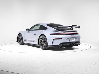 صورة 8 لـ 2026 Porsche 911