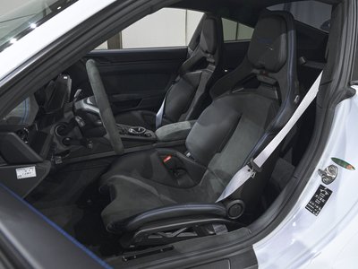 2026 Porsche 911 thumbnail 14