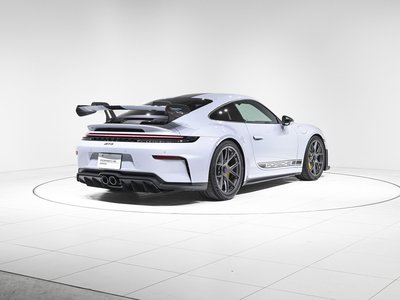 صورة 6 لـ 2026 Porsche 911
