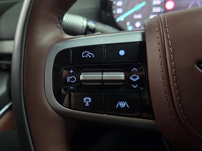 2024 Genesis GV80 thumbnail 22