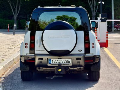 LAND ROVER DEFENDER - 6