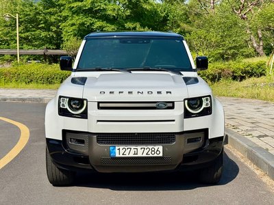 LAND ROVER DEFENDER - 5