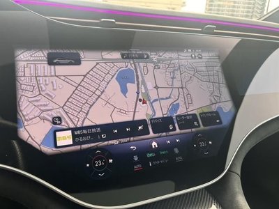 MERCEDES-BENZ EQE - 6