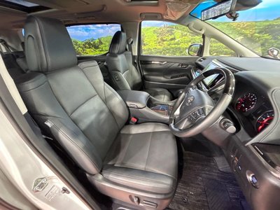TOYOTA ALPHARD - 9