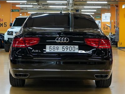 AUDI NEW A8 - 3