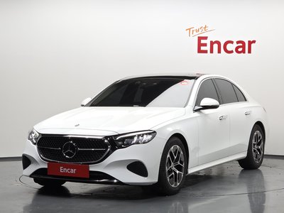 MERCEDES-BENZ E-CLASS - 1
