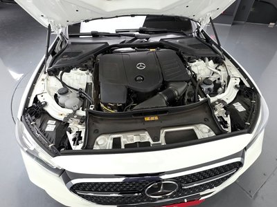 MERCEDES-BENZ E-CLASS - 7