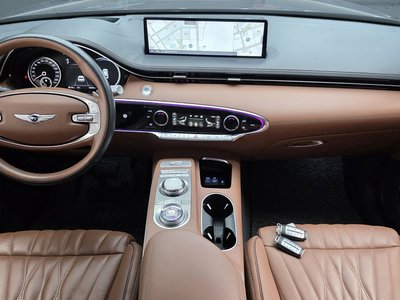 2022 Genesis GV70 photo 5