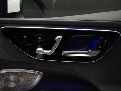 2025 MERCEDES-BENZ C-CLASS — миниатюра 17