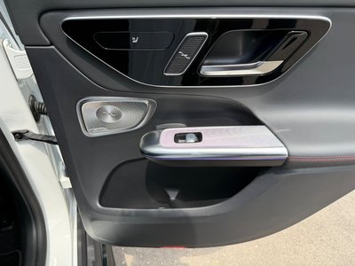 2025 Mercedes-BENZ GLC AMG 缩略图 36