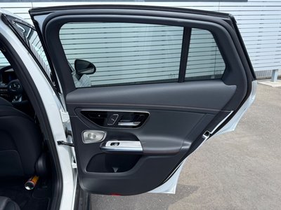 2025 Mercedes-BENZ GLC AMG 缩略图 35