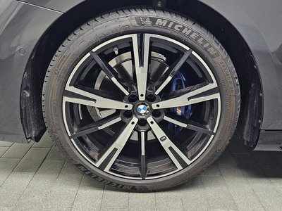 صورة 6 لـ 2025 BMW 5 SERIES
