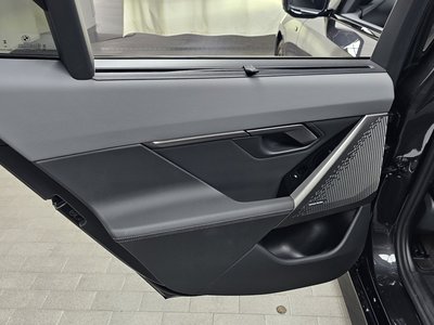 صورة مصغرة 15 لـ 2025 BMW 5 SERIES